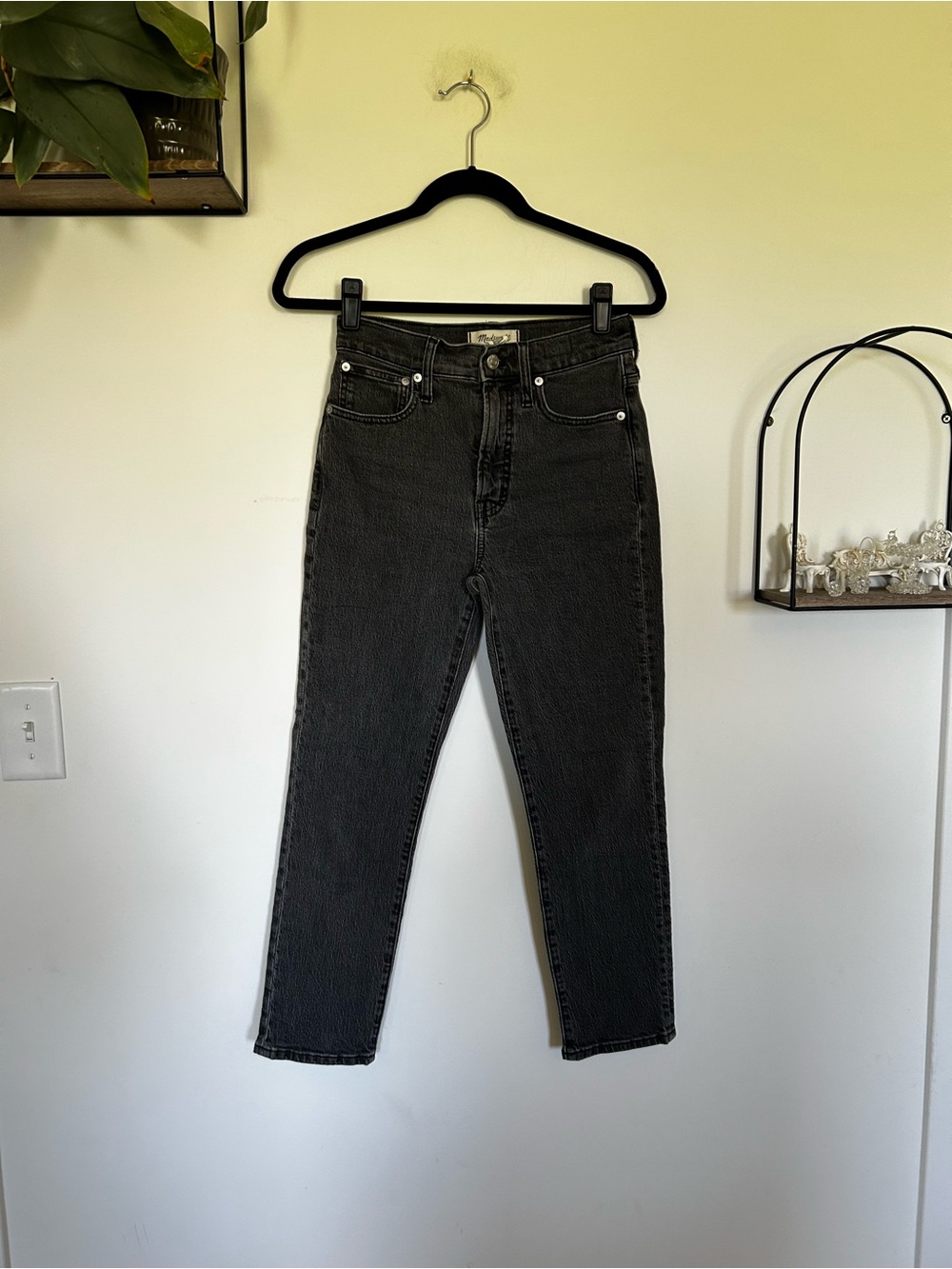 Madewell The Perfect Vintage Jean Black Straight Leg Denim Jeans Size 24P